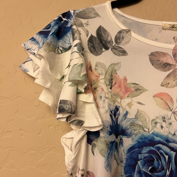 Gaze USA White w/Blue/Pink/Green Floral Print Top - Picture 5 of 10